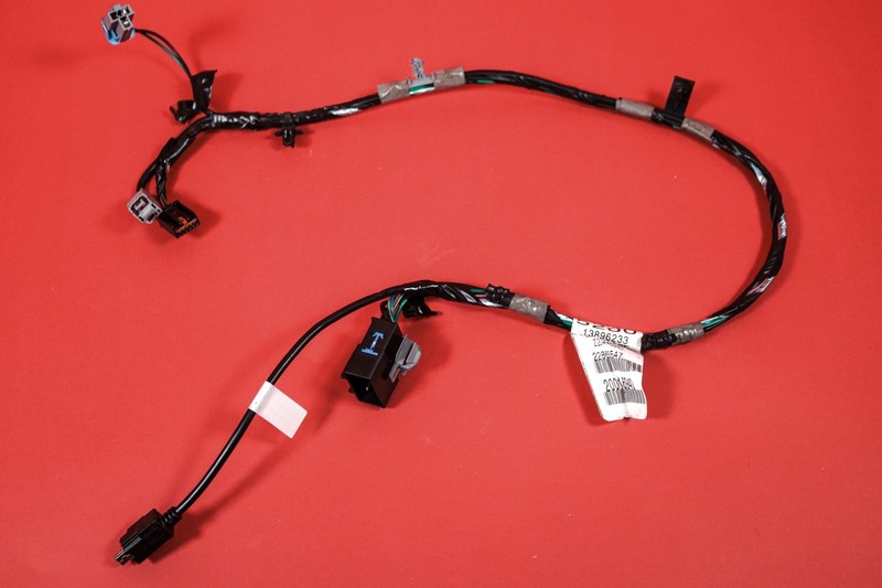 2010-2015 Chevrolet Camaro SS Center Console Wiring Harness OEM *13896233 USED*