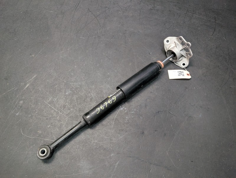 Rear Left Shock Absorber 2017 Jeep Cherokee 68157906AE 2014 2015 2016 2018