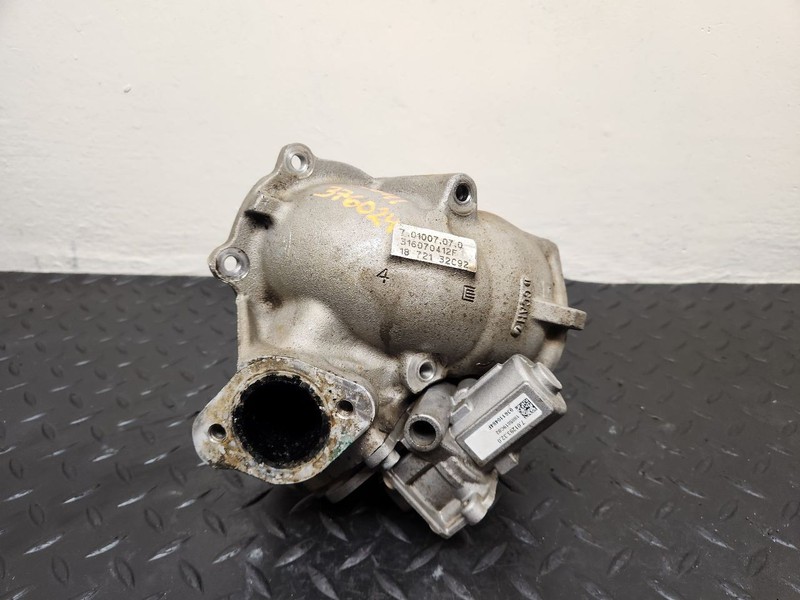 08-10 Ford F250SD F350SD 6.4L EGR Valve Housing OEM 8C3Z-9E461-A