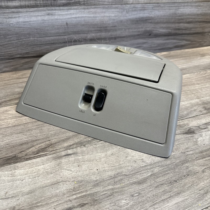04 - 09 Nissan Armada Titan QX56 Overhead Dome Light Console Sunroof Switch Gray