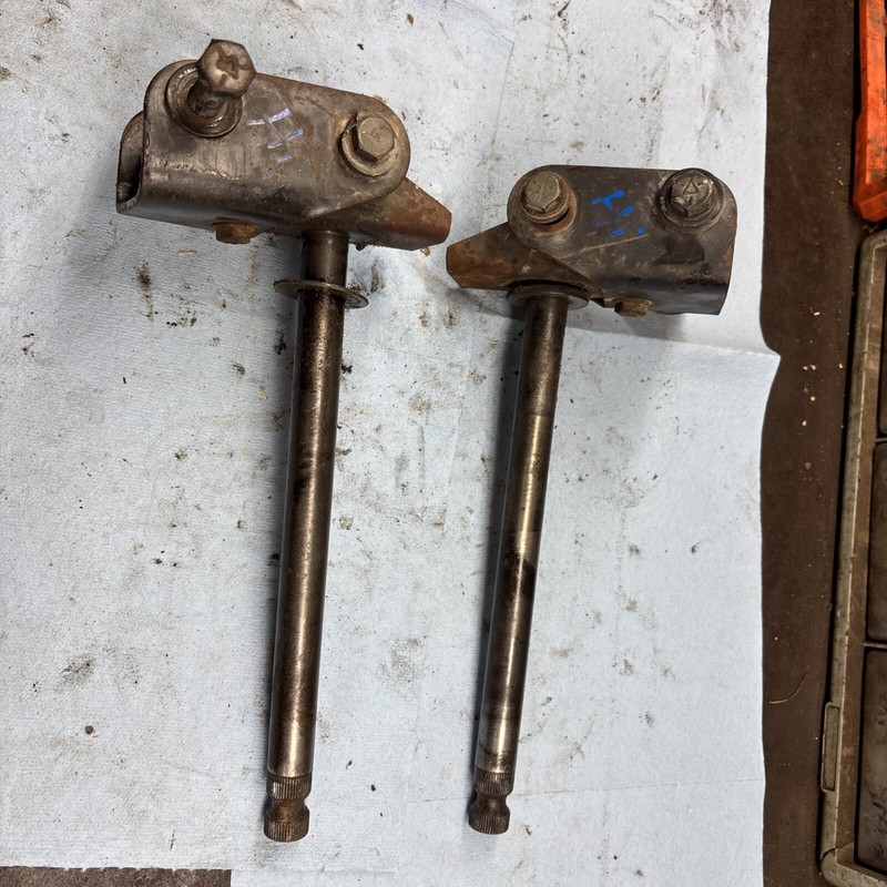 1974 John Deere Vintage Snowmobile 500 Wide TrackCCW KEC-440 Ski Spindles
