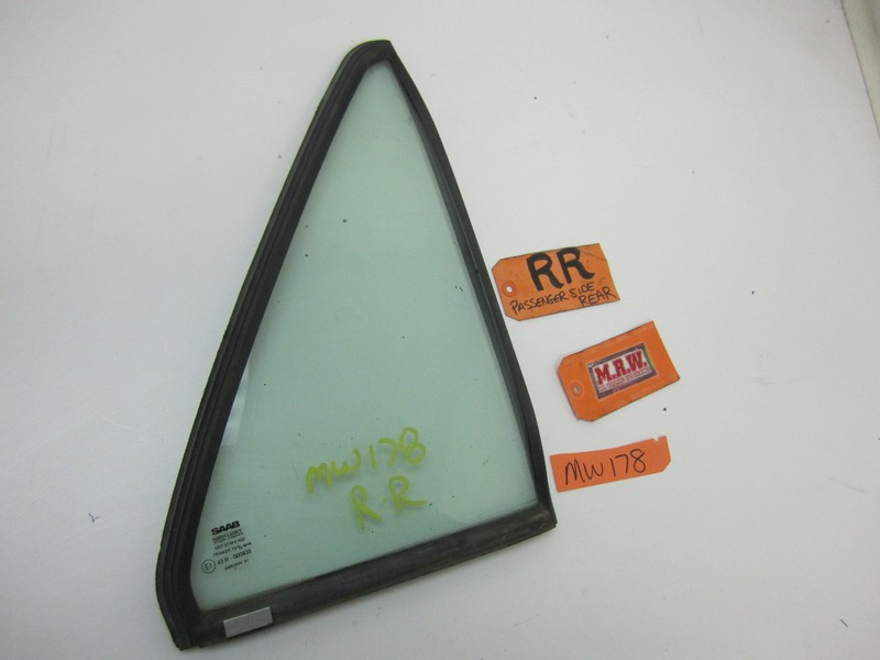SAAB 9000 PASSENGER RIGHT REAR DOOR VENT GLASS WINDOW SMALL CORNER BACK SIDE R