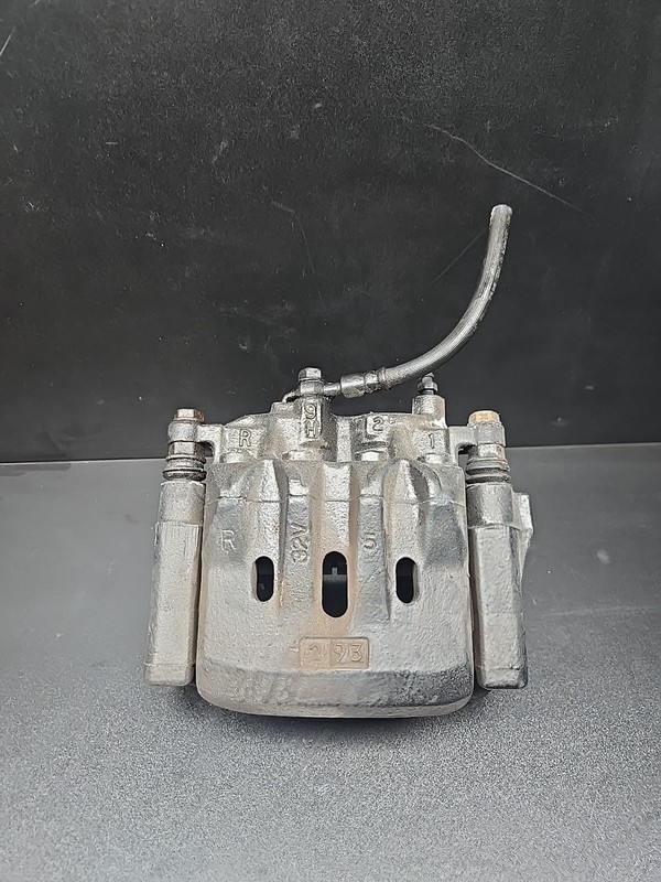 02-2010 LEXUS SC430 GS430 Front Right Passenger Side Brake Caliper W/Hose OEM