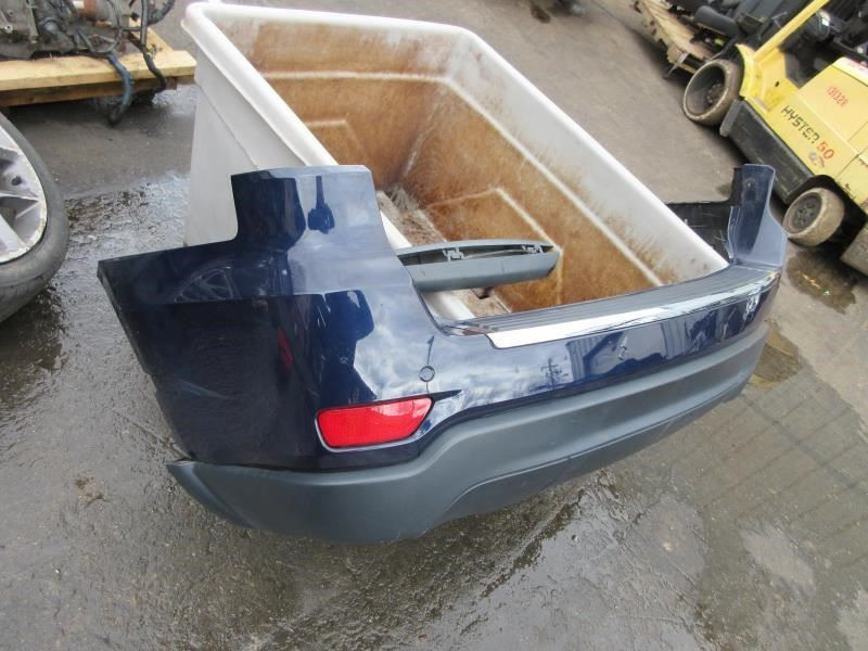 16-20 OEM Jeep Grand Cherokee Complete rear bumper cover Textured Lower