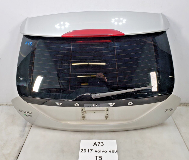 ✅ 2015-2018 OEM Volvo V60 T5 FWD Tailgate Liftgate Door Shell Silver W/ Glass