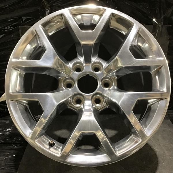 2015-2020 Suburban Tahoe Yukon 5698 Refurbished 20x9 Rim Polished 20937765