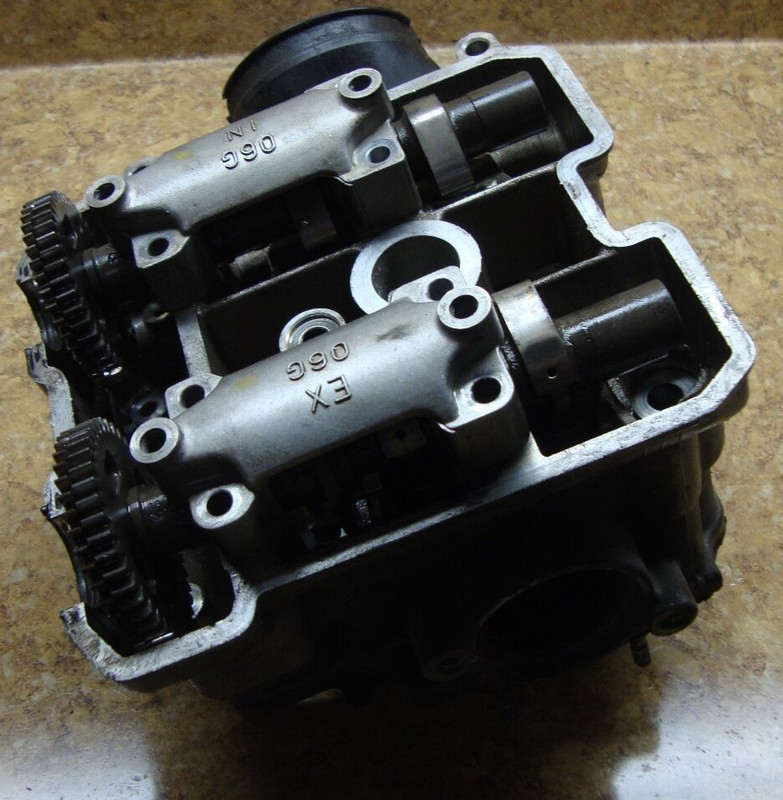 03 Suzuki SV1000 SV1000SK3 SV 1000 SK3 Engine Front Cylinder Head Cam Shaft I11
