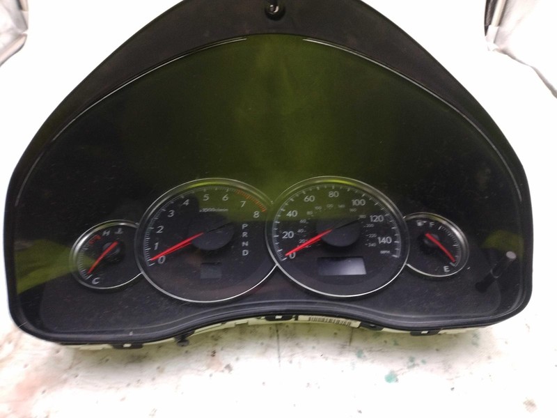 2009 Subaru Legacy Speedometer Gauge OEM Grey 121K Miles NJ25-25370-641239
