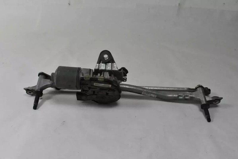 11-18 Audi A8 S8 Front Windshield Wiper Transmission Linkage w/ Motor OEM