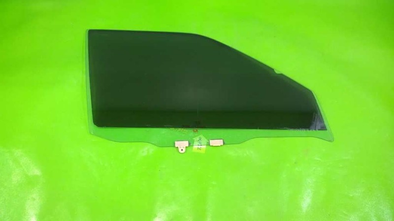 96 PATHFINDER PASSENGER RIGHT FRONT WINDOW DOOR GLASS OEM 3274-30