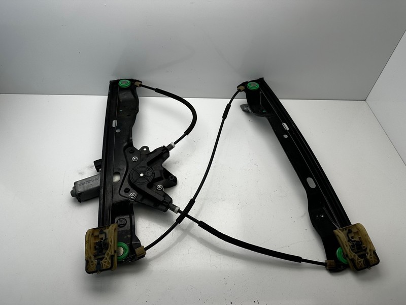 2012-2018 Ford Focus Passenger Front Right Power Window Motor