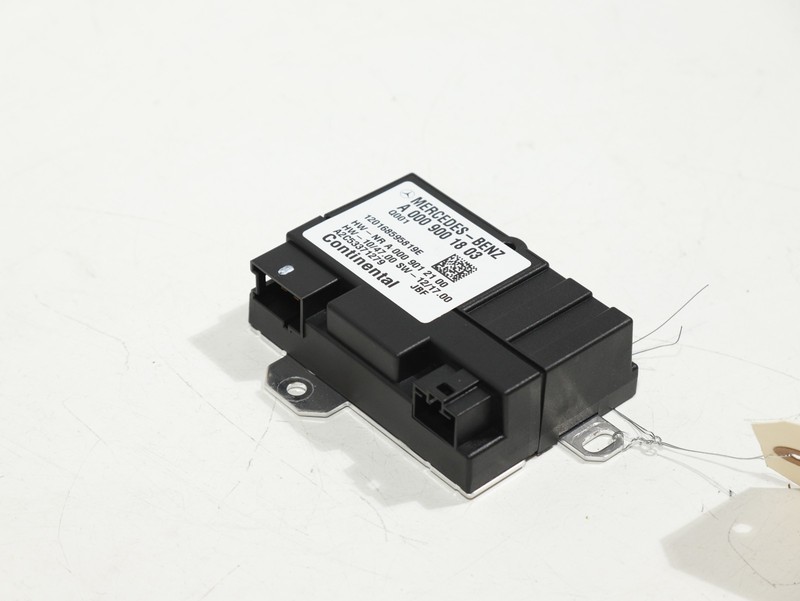 2012-2016 Mercedes GL450 X166 GL550 Fuel Pump Control Module Unit A000900180 OEM
