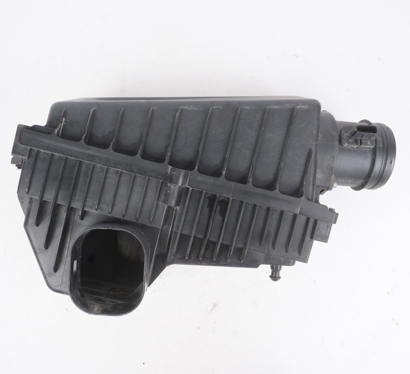 2017 - 2023 ALFA ROMEO STELVIO 2.0L AIR CLEANER INTAKE FILTER HOUSING BOX OEM
