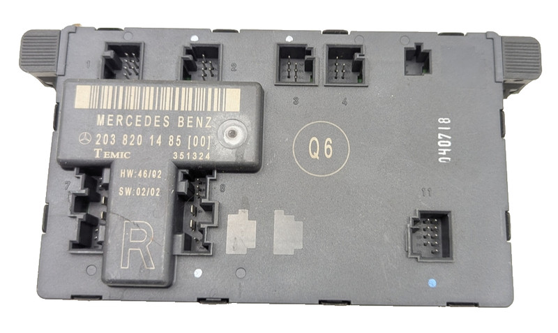 01-07 Mercedes W203 C230 C280 C320 Front Right Door Control Module 2038201485
