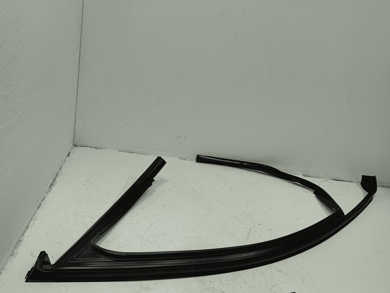 2016-2018 Audi S6 A6 Front Right Passenger Door Window Run Channel OEM