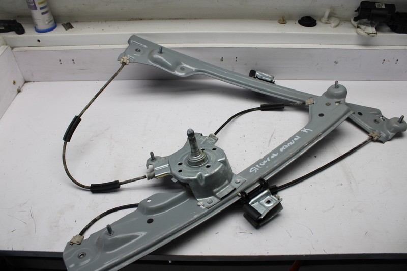 2016 Silverado 1500 Manual Window Regulator Passenger Front RH