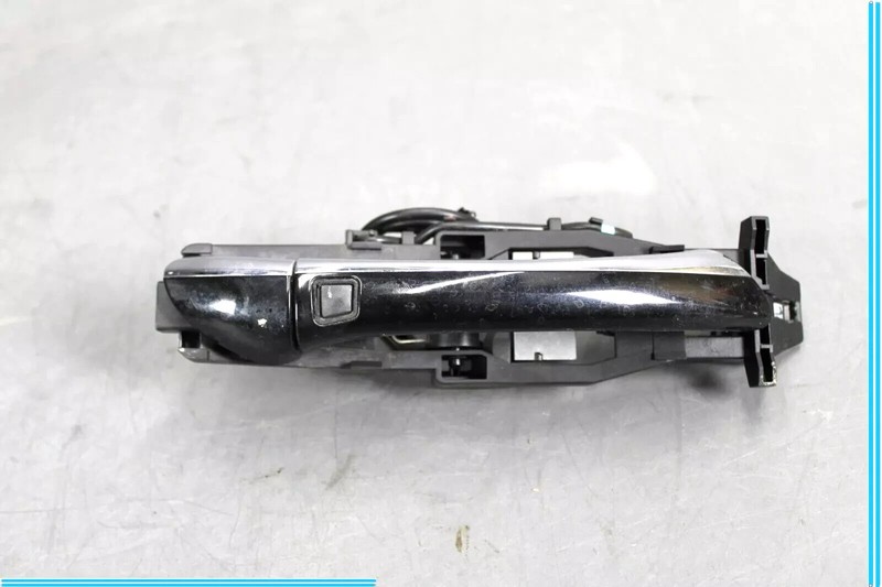 06-11 Mercedes W219 CLS550 Rear Right Keyless Go Exterior Door Handle Black OEM