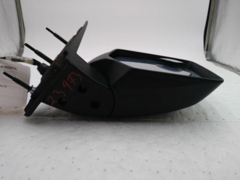 Used Right Door Mirror fits: 2012 Jeep Liberty Power textured heated w/memory Ri