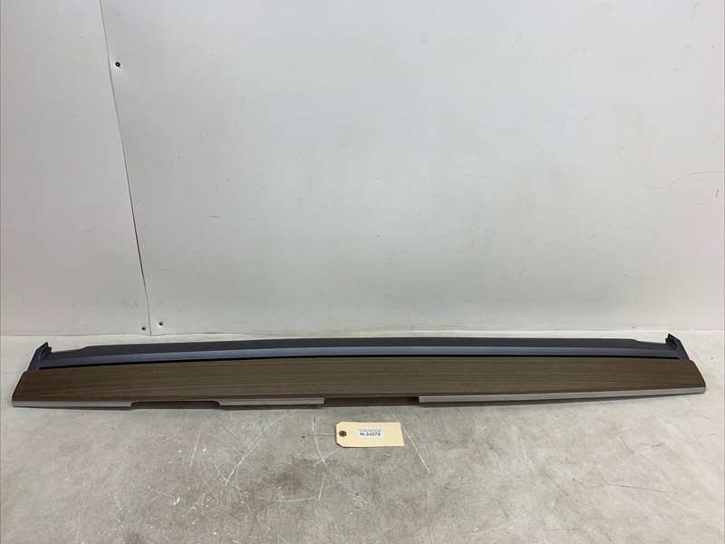 20-23 TESLA MODEL Y DASH PANEL WOOD MOLDING TRIM PANEL 1619569-00 34079 M12