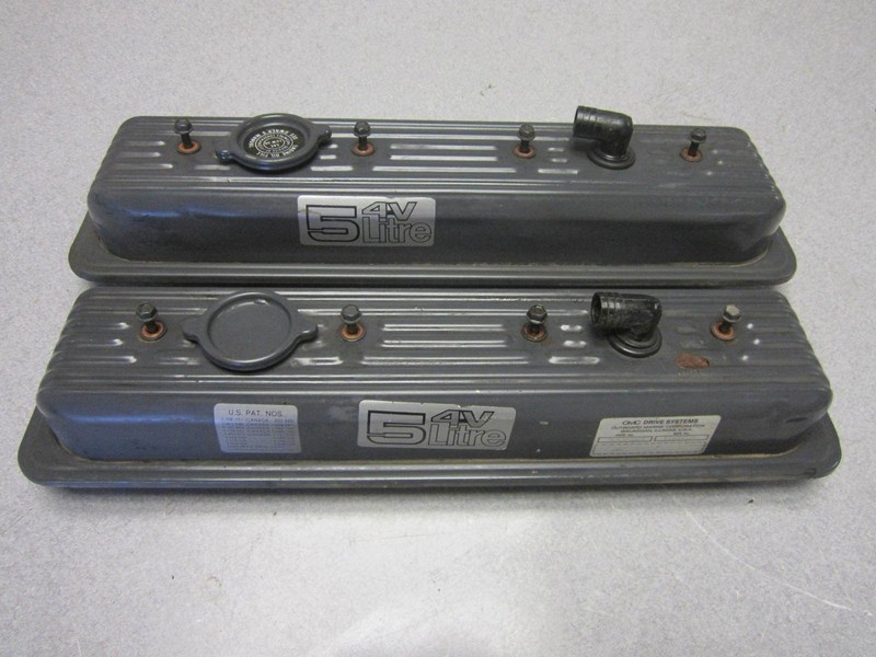 913268 387813 OMC Cobra 5.0 5.7 V8 Chevy Stern Drive Valve Covers