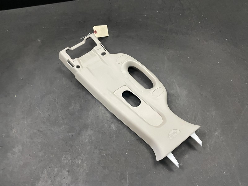 Center Left B Pillar Upper Trim Panel 2018 Dodge RAM 1500 1MH97BD1AC 2019 - 2022