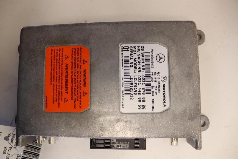 2003-2006 MERCEDES E-CLASS E320 W211 VOICE COMMUNICATION CONTROL MODULE OEM