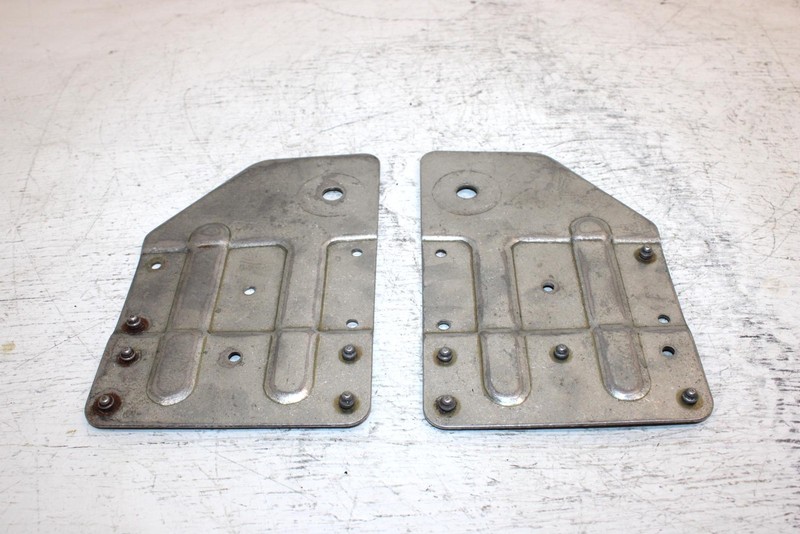 1997 Yamaha Vmax Sx 700 Triple Oem Skid Mount Bracket Set 8CR-21950-06-00 SY10