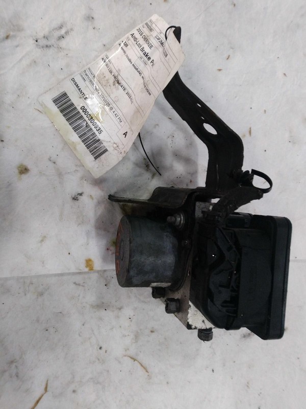 Used ABS Pump and Motor Assembly fits: 2015 Jeep Cherokee Assembly includes modu