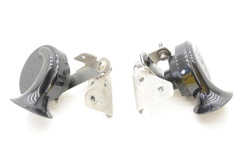12-16 Tesla Model S Horn