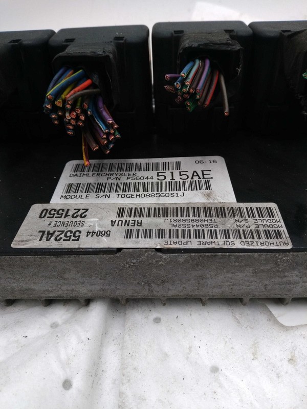 2005 Jeep Grand Cherokee Engine Control Module ECM 4.7L OEM 56044551AF