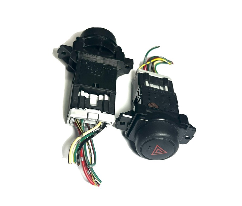 2003 - 2011 Honda Element Emergency Hazard Light Control Button Switch OEM