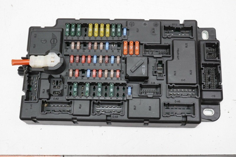 MINI COOPER R56 PL3 Main Cabin Fuse Box BCM OEM 2007 - 2013