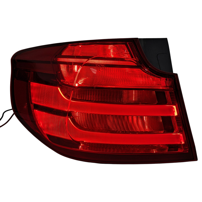 2014-2016 BMW F34 328i GT xDrive Driver Left Outer Taillight Rear Lamp Light OEM