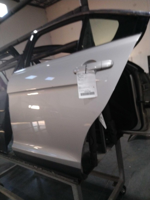 2017 Ford Taurus Left Rear Door Silver Good Condition 4DR 127K Miles