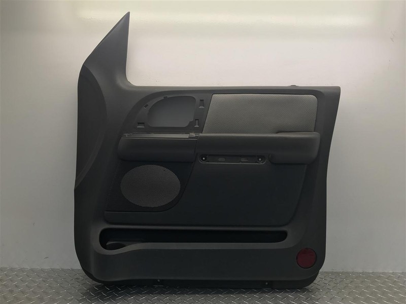 03-06 FORD EXPEDITION PASSENGER FRONT INTERIOR DOOR PANEL TAN OEM 204.FD8E03