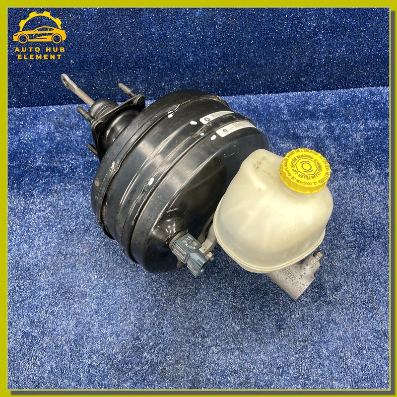 2013-2018 RAM 1500 BRAKE BOOSTER MASTER CYLINDER RESERVOIR OEM P04581523AB