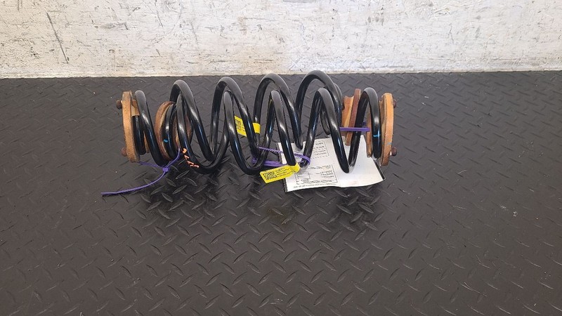 24-25 Buick Envista Rear Coil Springs Pair OEM 42839711