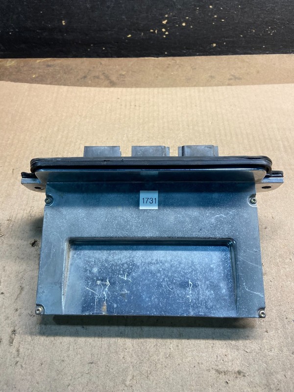 2004 Ford Explorer Engine Control Unit ECU Computer Module Z8728 DG