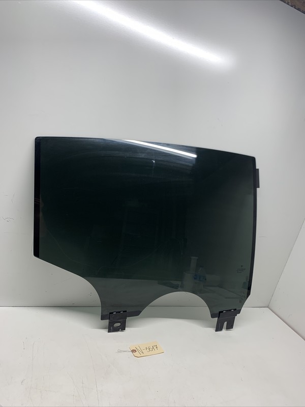 16-20 Tesla Model X Rear right Passenger Side Door Window Glass 43R-004553 5617