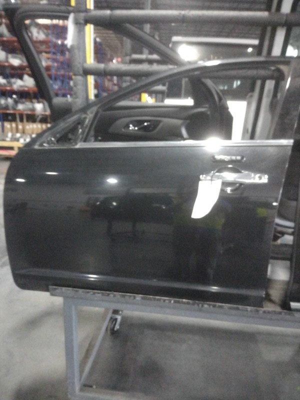 2012 Lincoln MKZ Left Door Black 4DR Sedan Good Condition OEM Part 123954