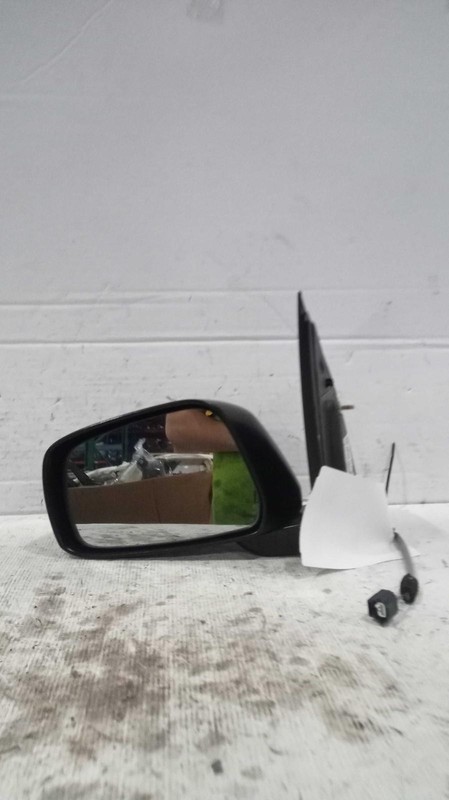 2018 Nissan Frontier Left Door Mirror Assembly Red 476048 Used 59K Miles
