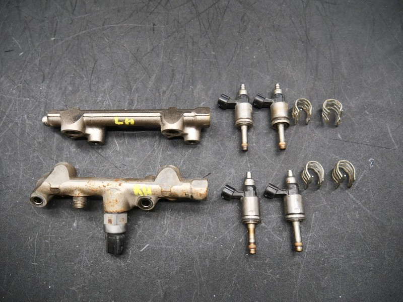 2013-2020 Subaru BRZ Fuel Injector Rail Assembly LH RH 16611JB000 OEM