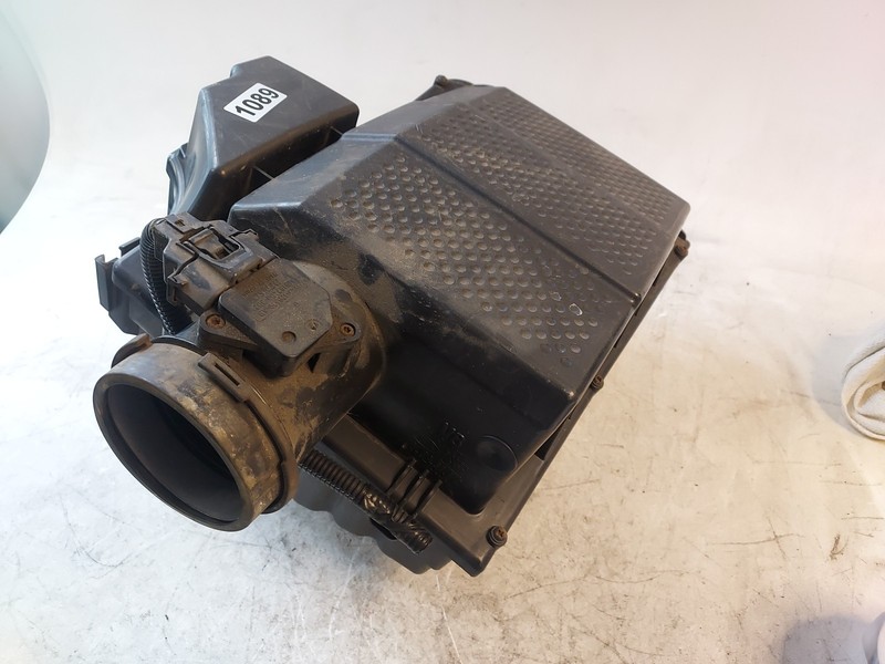 2005-2009 Land Rover 4.4L Air Cleaner Filter Box PHB000476 MAF Mass Air Flow OEM