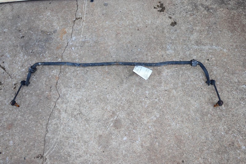 2002-2006 INFINITI Q45 REAR STABILIZER ANTI ROLL SWAY BAR SUPPORT W/ LINKS OEM