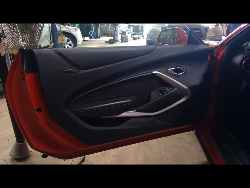 2018 CAMARO Driver Left Front Door Trim Panel 1619198