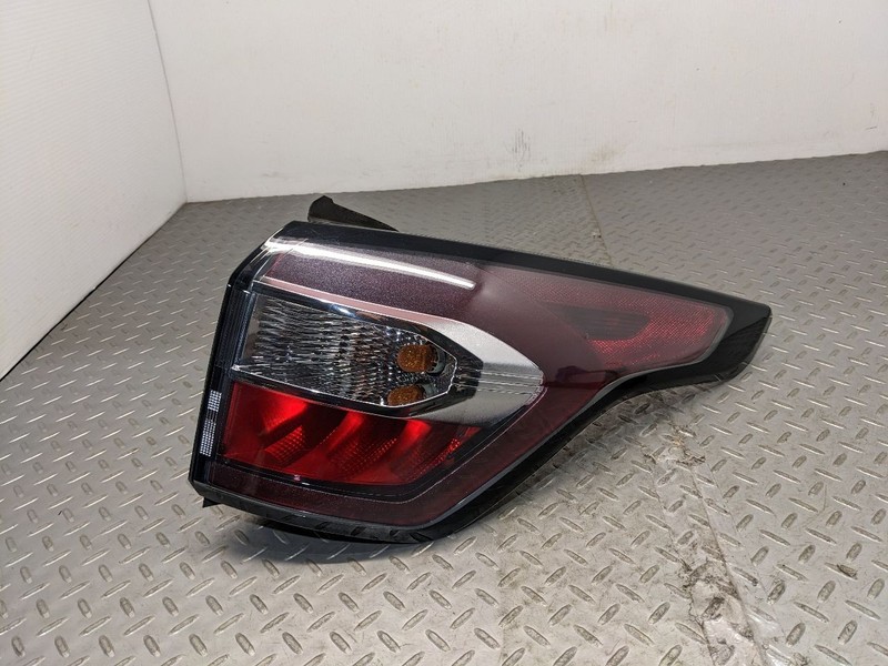 Passenger Tail Light Quarter Panel Mounted Fits 17-18 ESCAPE 1134769