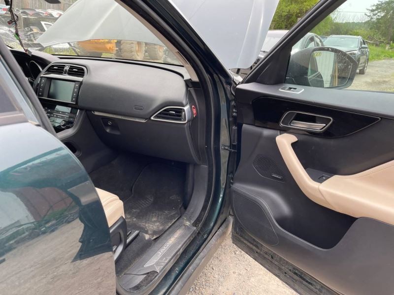 2018 JAGUAR F-PACE RIGHT A PILLAR GREEN PC: 1AL 2.0L AT AWD 45K -PREMIUM- 45436