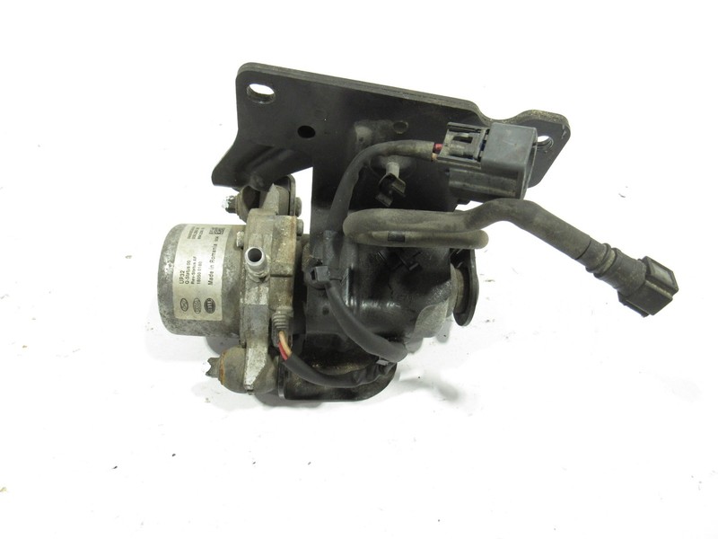 17-20 Genesis G90 2019 3.3L Engine Turbo Brake Vacuum Pump Assembly |#3