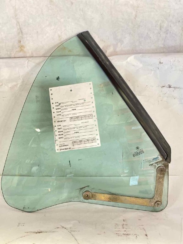 Quarter Glass/window BMW 323 SERIES Right 98 99
