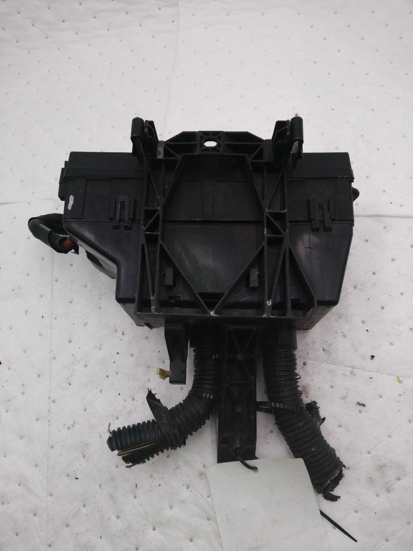 2011 Ford Edge OEM Fuse Box 3.5L Silver Used 243K Miles Warranty Included